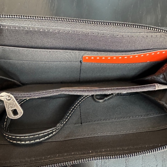 American Bling by Montana West Handbag and Wallet Set NWT - Picture 8 of 8